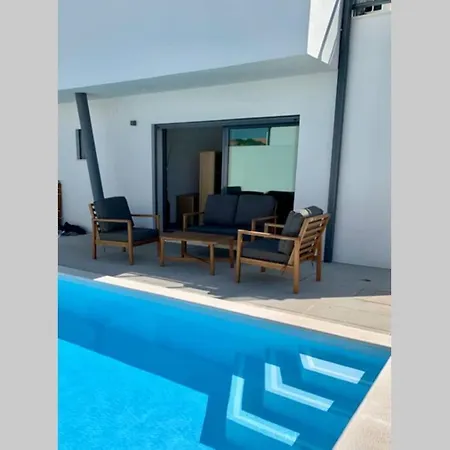 New&modern 3 Bedroom With Private Heated Pool Near Nazaré * São Martinho do Porto