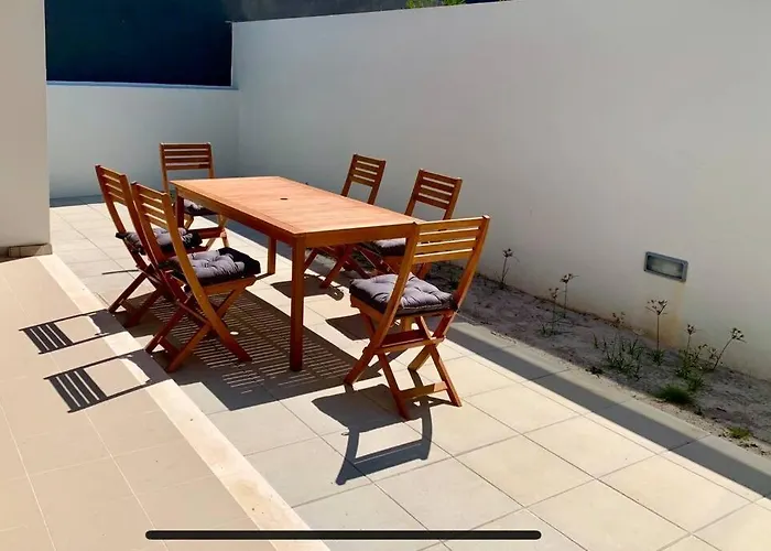 New And Modern 3 Bedroom With Private Heated Pool Near Nazare Villa