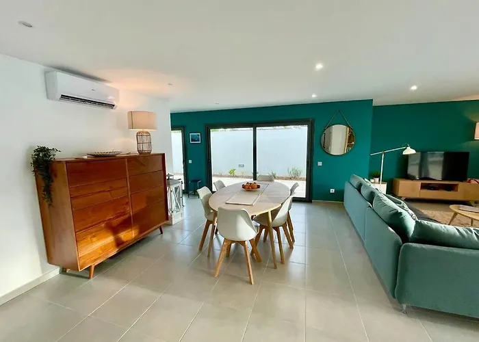 New And Modern 3 Bedroom With Private Heated Pool Near Nazare Villa São Martinho do Porto