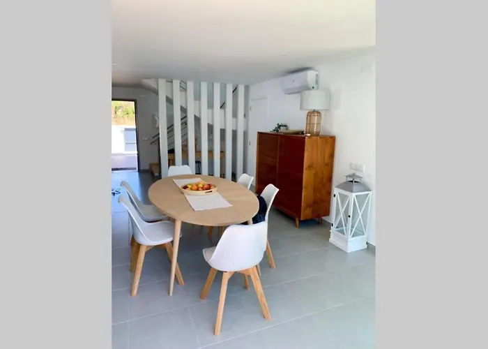 New&modern 3 Bedroom With Private Heated Pool Near Nazaré Villa São Martinho do Porto