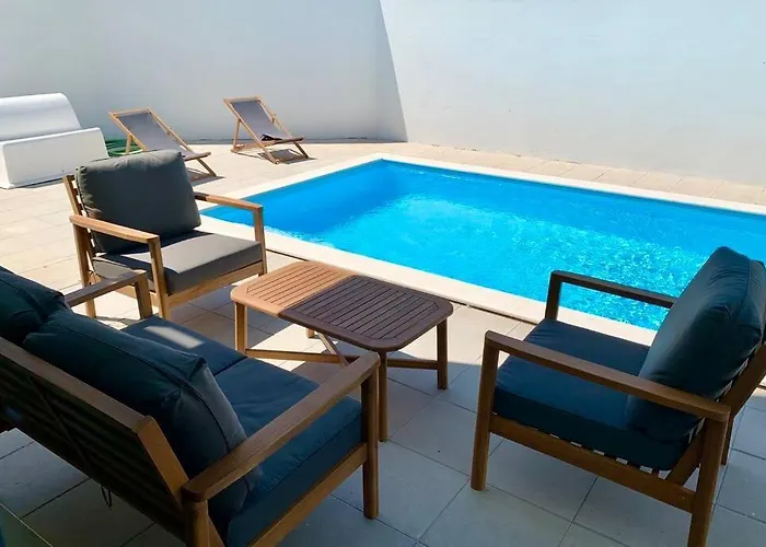 New And Modern 3 Bedroom With Private Heated Pool Near Nazare ヴィラ *
