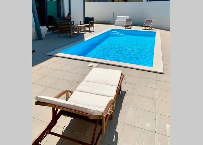 New And Modern 3 Bedroom With Private Heated Pool Near Nazare Villa São Martinho do Porto
